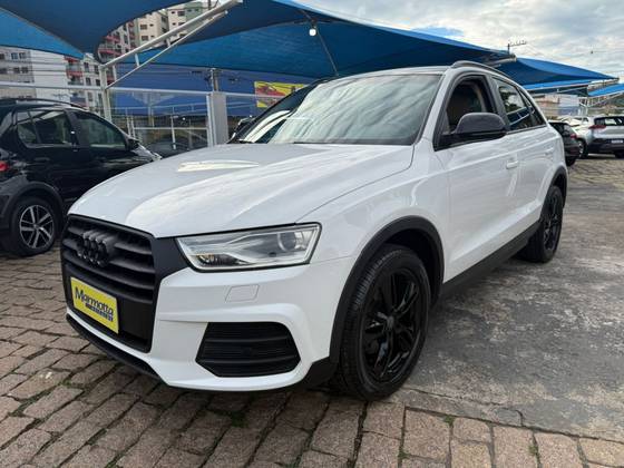 AUDI Q3 1.4 TFSI AMBIENTE FLEX 4P S TRONIC